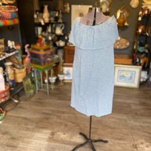 Velvet by Graham & Spencer Sz Medium Poly Blend T-Shirt Ithaca Dress